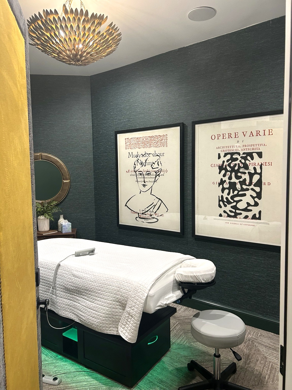 Treatment room at Belmont